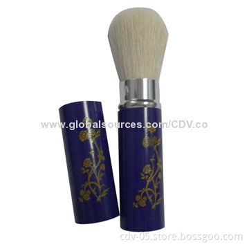 Individual retractable makeup brushes, made of aluminum ferrule and handle with goat hair